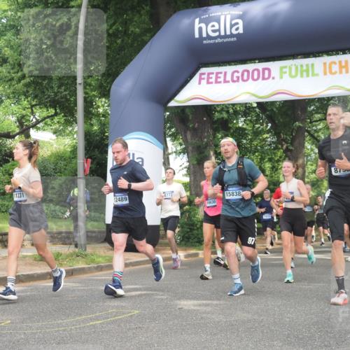 29.06.2025 - hella hamburg halbmarathon KatJ http://msf.ph/oto/8287145 29.06.2025 10:41:33 Zwischen KM18-KM19 1410, 2561, 3945, 4419, 6260, 7129, 7973, 8285, 8449 meine-sportfotos.de