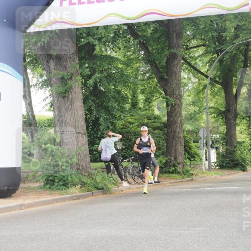 29.06.2025 - hella hamburg halbmarathon KatJ http://msf.ph/oto/8287214 29.06.2025 10:12:01 Zwischen KM18-KM19  meine-sportfotos.de
