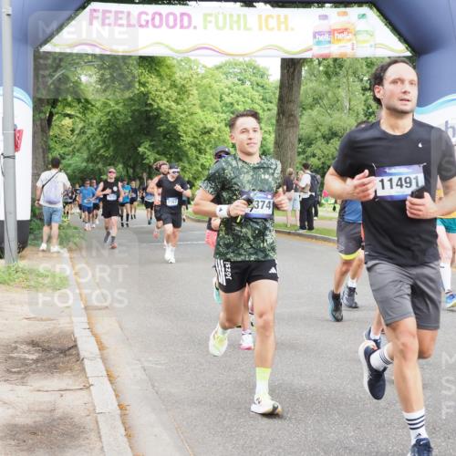 29.06.2025 - hella hamburg halbmarathon MichiJ http://msf.ph/oto/8287330 29.06.2025 10:33:13 Zwischen KM18-KM19 1171, 1413, 2890, 2970, 3056, 3917, 5623, 5884, 6266, 7167, 7325, 7843, 8928, 9030, 10596, 11491, 12783, 13525, 14374, 14464, 14686, 14687, 15760, 16685, 18055, 18407, 18638, 18718 meine-sportfotos.de
