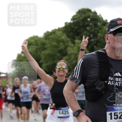29.06.2025 - hella hamburg halbmarathon Jannik Wohlers http://msf.ph/oto/8287394 29.06.2025 10:35:44 Lombardsbrücke 1008, 1010, 1036, 1183, 1775, 1780, 1835, 2520, 2870, 3401, 3699, 3741, 3877, 4245, 4326, 4798, 4937, 5246, 5666, 6092, 6093, 6184, 6417, 6896, 7086, 7111, 7140, 7275, 7575, 7576, 8356, 8581, 8947, 9978, 10146, 10577, 11010, 11187, 11198, 11979, 12342, 12343, 12660, 12661, 13422, 13492, 13600, 13602, 13679, 14134, 14189, 14249, 14251, 14955, 15075, 15078, 15248, 15370, 15587, 15612, 15617, 15618, 15676, 15677, 15827, 15830, 15876, 16570, 16571, 17635 meine-sportfotos.de
