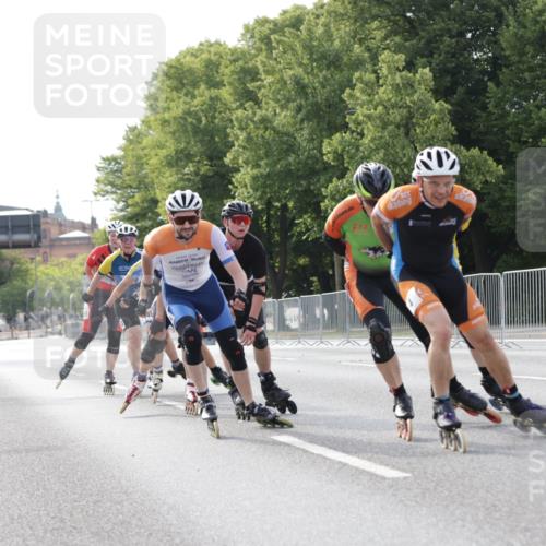 29.06.2025 - hella hamburg halbmarathon Jannik Wohlers http://msf.ph/oto/8287434 29.06.2025 08:53:26 Lombardsbrücke  meine-sportfotos.de