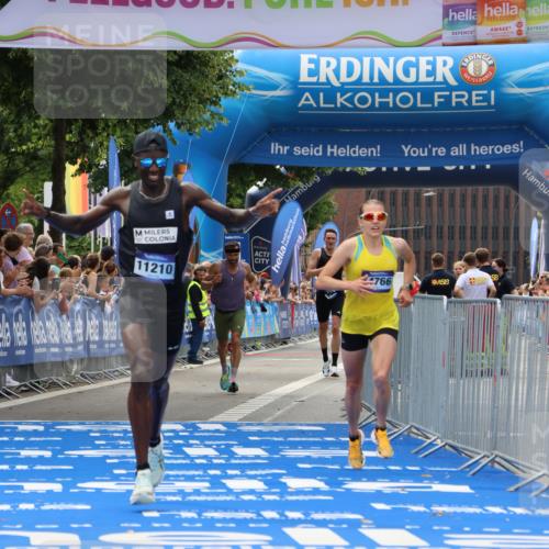 29.06.2025 - hella hamburg halbmarathon Strokosch-Dieckow http://msf.ph/oto/8287448 29.06.2025 10:20:50 Ziel 11210, 14766, 16988, 17402, 19075 meine-sportfotos.de
