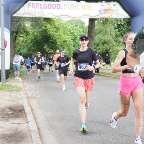 29.06.2025 - hella hamburg halbmarathon MichiJ http://msf.ph/oto/8287513 29.06.2025 10:33:14 Zwischen KM18-KM19 1171, 1413, 2098, 2890, 2970, 3056, 3917, 5623, 5884, 6266, 7167, 7325, 7843, 9030, 10596, 11491, 12783, 13525, 14374, 14464, 14686, 14687, 14722, 15760, 16685, 18055, 18407, 18637, 18638, 18718 meine-sportfotos.de