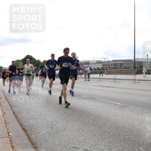 29.06.2025 - hella hamburg halbmarathon Lena Gebhardt http://msf.ph/oto/8287603 29.06.2025 10:21:00 Lombardsbrücke 14615, 15913, 113, 18305, 8724, 545, 4350, 19124, 1011, 1028, 1266, 1658, 2053, 2101, 2325, 2383, 2834, 2923, 2945, 2956, 2986, 3161, 3247, 3453, 3733, 3781, 3813, 4082, 4288, 4350, 4422, 4754, 4869, 5041, 5061, 5625, 5767, 6275, 6308, 6608, 7228, 7608, 8113, 8724, 8726, 8844, 8940, 9005, 9011, 9108, 9236, 9501, 9981, 10050, 10350, 10585, 10602, 11100, 11145, 11698, 11995, 12175, 12694, 12844, 13057, 13508 meine-sportfotos.de