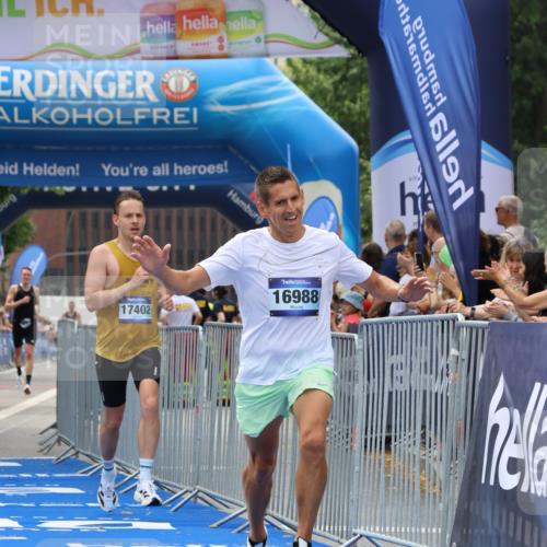 29.06.2025 - hella hamburg halbmarathon Strokosch-Dieckow http://msf.ph/oto/8287852 29.06.2025 10:20:47 Ziel 11210, 14360, 14766, 16988, 17402 meine-sportfotos.de