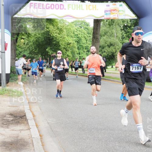 29.06.2025 - hella hamburg halbmarathon MichiJ http://msf.ph/oto/8287896 29.06.2025 10:33:16 Zwischen KM18-KM19 1413, 2098, 2890, 3056, 3917, 7167, 7843, 9030, 10741, 11491, 12783, 13525, 14374, 14464, 14686, 14687, 14722, 15760, 16685, 18407, 18637, 18638, 18718 meine-sportfotos.de