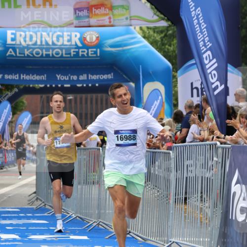 29.06.2025 - hella hamburg halbmarathon Strokosch-Dieckow http://msf.ph/oto/8287938 29.06.2025 10:20:46 Ziel 11210, 14360, 14766, 16988, 17402 meine-sportfotos.de