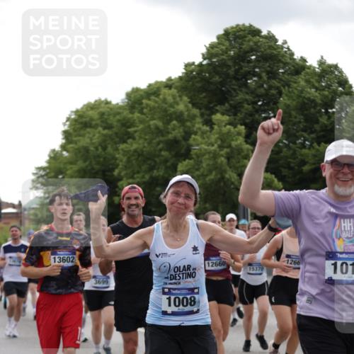 29.06.2025 - hella hamburg halbmarathon Jannik Wohlers http://msf.ph/oto/8287972 29.06.2025 10:35:46 Lombardsbrücke 1008, 1010, 1036, 1102, 1183, 1775, 1780, 1835, 2520, 2870, 3401, 3404, 3699, 3741, 3877, 4245, 4326, 4937, 5246, 5666, 5809, 6092, 6093, 6184, 6417, 6896, 7086, 7111, 7140, 7275, 7575, 7576, 8356, 8581, 9978, 10146, 10341, 10577, 11010, 11187, 12342, 12343, 12660, 12661, 13227, 13422, 13492, 13600, 13602, 13679, 14134, 14189, 14249, 14251, 14955, 15075, 15078, 15248, 15370, 15587, 15612, 15617, 15618, 15676, 15677, 15876, 16570, 16571, 17635 meine-sportfotos.de