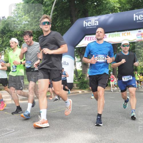 29.06.2025 - hella hamburg halbmarathon KatJ http://msf.ph/oto/8287990 29.06.2025 10:41:38 Zwischen KM18-KM19 1327, 1410, 2354, 3791, 3945, 4903, 5319, 6260, 7973, 8394, 8514 meine-sportfotos.de