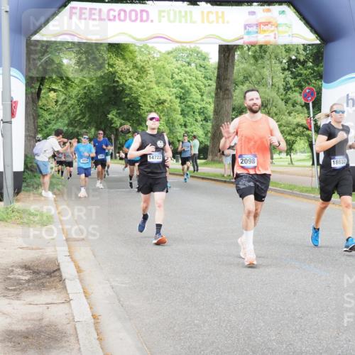 29.06.2025 - hella hamburg halbmarathon MichiJ http://msf.ph/oto/8288055 29.06.2025 10:33:16 Zwischen KM18-KM19 1413, 2098, 2890, 3056, 3917, 7167, 7843, 9030, 10741, 11491, 12783, 13525, 14374, 14464, 14686, 14687, 14722, 15760, 16685, 18407, 18637, 18638, 18718 meine-sportfotos.de