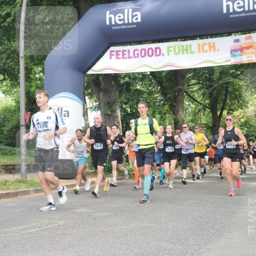 29.06.2025 - hella hamburg halbmarathon KatJ http://msf.ph/oto/8288437 29.06.2025 10:41:42 Zwischen KM18-KM19 1327, 1815, 2119, 2354, 3791, 4903, 5319, 8394, 8514 meine-sportfotos.de