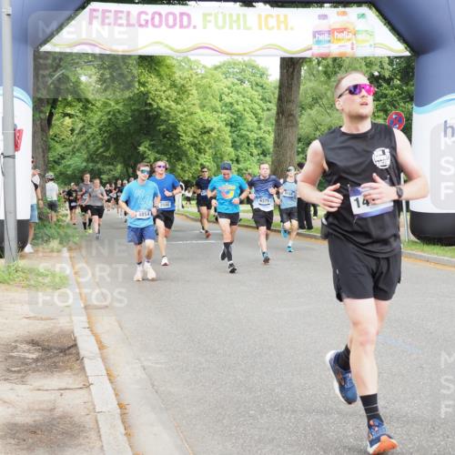 29.06.2025 - hella hamburg halbmarathon MichiJ http://msf.ph/oto/8288505 29.06.2025 10:33:18 Zwischen KM18-KM19 1413, 2098, 2590, 4854, 7167, 7843, 9030, 10741, 11491, 12783, 13525, 14374, 14722, 15760, 16685, 18407, 18637, 18638, 18718 meine-sportfotos.de