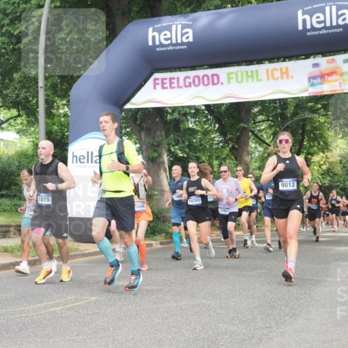 29.06.2025 - hella hamburg halbmarathon KatJ http://msf.ph/oto/8288508 29.06.2025 10:41:43 Zwischen KM18-KM19 1327, 1815, 2119, 2354, 3041, 4903, 5319, 8394, 8514 meine-sportfotos.de