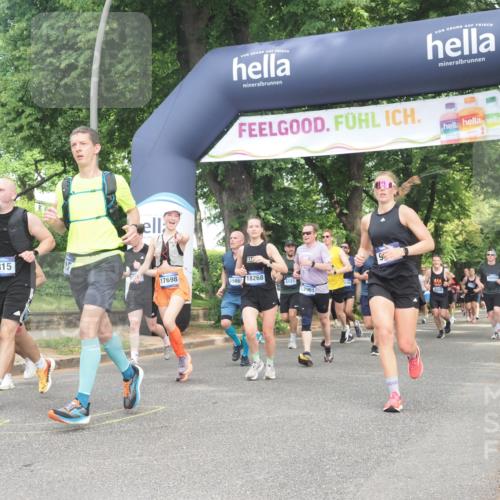 29.06.2025 - hella hamburg halbmarathon KatJ http://msf.ph/oto/8288532 29.06.2025 10:41:44 Zwischen KM18-KM19 1327, 1815, 2119, 3041, 3256, 5319 meine-sportfotos.de