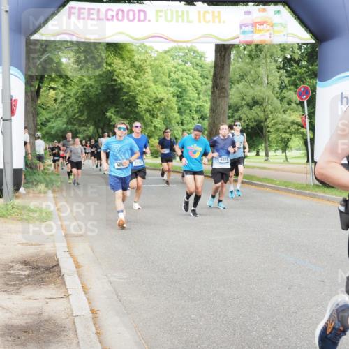 29.06.2025 - hella hamburg halbmarathon MichiJ http://msf.ph/oto/8288676 29.06.2025 10:33:19 Zwischen KM18-KM19 2098, 2590, 4854, 7167, 9030, 10741, 11491, 12783, 13525, 14374, 14722, 15760, 18407, 18637, 18638, 18718 meine-sportfotos.de