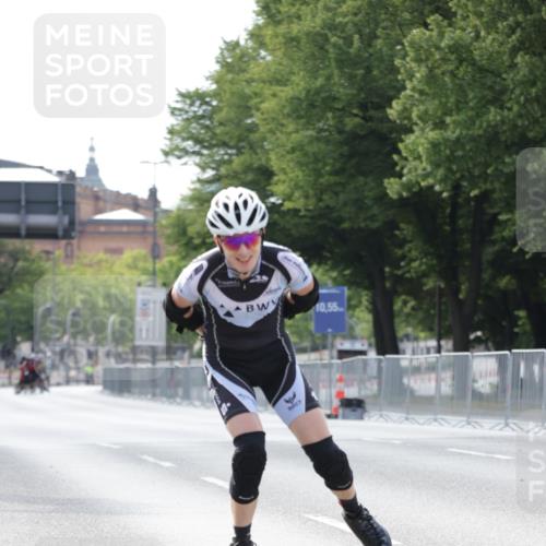 29.06.2025 - hella hamburg halbmarathon Jannik Wohlers http://msf.ph/oto/8288777 29.06.2025 08:54:01 Lombardsbrücke  meine-sportfotos.de