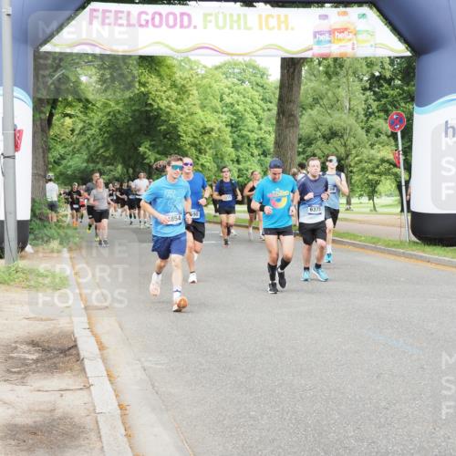 29.06.2025 - hella hamburg halbmarathon MichiJ http://msf.ph/oto/8288783 29.06.2025 10:33:19 Zwischen KM18-KM19 2098, 2590, 4854, 7167, 9030, 10741, 11491, 12783, 13525, 14374, 14722, 15760, 18407, 18637, 18638, 18718 meine-sportfotos.de