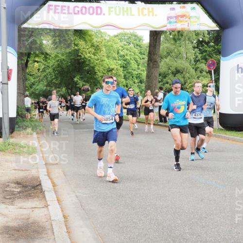 29.06.2025 - hella hamburg halbmarathon MichiJ http://msf.ph/oto/8288821 29.06.2025 10:33:20 Zwischen KM18-KM19 2098, 2590, 4854, 7167, 9030, 9159, 10741, 12783, 13525, 14374, 14722, 18637, 18638 meine-sportfotos.de
