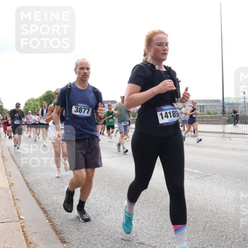 29.06.2025 - hella hamburg halbmarathon Lena Gebhardt http://msf.ph/oto/8289101 29.06.2025 10:36:11 Lombardsbrücke 15248, 3877, 7086, 14189, 3401, 1008, 1010, 1036, 1102, 1108, 1183, 1224, 1336, 1775, 1780, 1835, 2352, 2520, 2811, 2827, 2870, 3243, 3398, 3401, 3404, 3598, 3699, 3741, 3877, 3990, 4245, 4326, 4413, 4442, 4798, 4902, 4937, 5012, 5246, 5427, 5540, 5573, 5666, 5747, 5809, 5919, 6021, 6092, 6093, 6184, 6417, 6667, 6845, 6896, 7086, 7111, 7140, 7275, 7304, 7575, 7576, 7632, 8333, 8356, 8498, 8530, 8581, 8947, 9115, 9117, 9229, 9432, 9819, 12408 meine-sportfotos.de