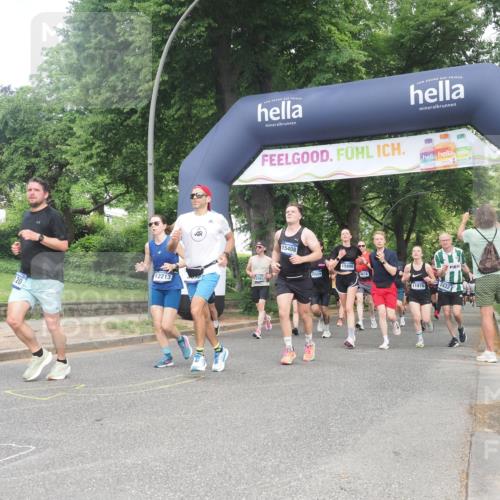 29.06.2025 - hella hamburg halbmarathon KatJ http://msf.ph/oto/8289188 29.06.2025 10:41:50 Zwischen KM18-KM19 1120, 2119, 2432, 3041, 3058, 3256, 3898, 6581, 6587, 8618 meine-sportfotos.de
