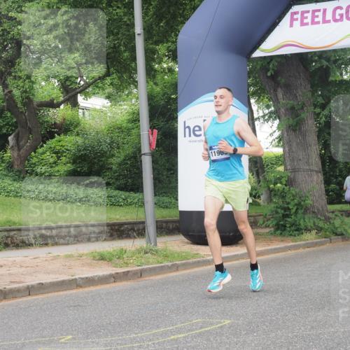 29.06.2025 - hella hamburg halbmarathon KatJ http://msf.ph/oto/8289199 29.06.2025 10:12:24 Zwischen KM18-KM19  meine-sportfotos.de