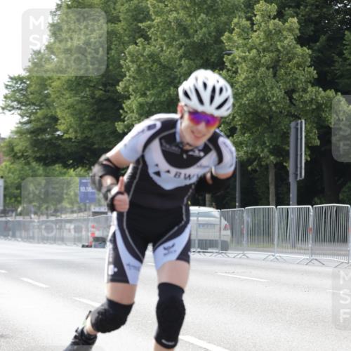 29.06.2025 - hella hamburg halbmarathon Jannik Wohlers http://msf.ph/oto/8289403 29.06.2025 08:54:02 Lombardsbrücke  meine-sportfotos.de