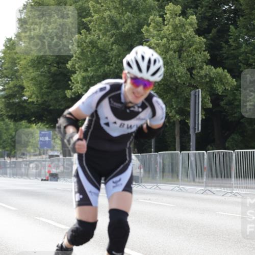 29.06.2025 - hella hamburg halbmarathon Jannik Wohlers http://msf.ph/oto/8289447 29.06.2025 08:54:02 Lombardsbrücke  meine-sportfotos.de