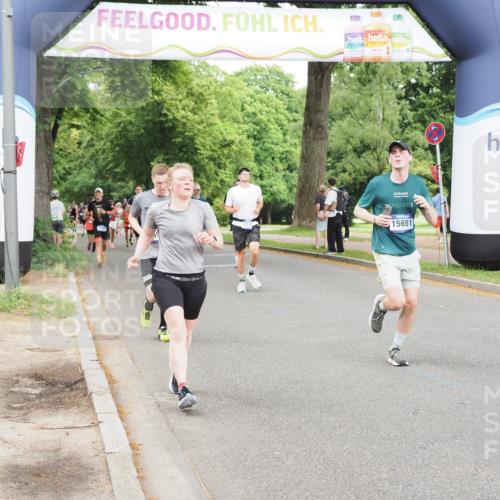 29.06.2025 - hella hamburg halbmarathon MichiJ http://msf.ph/oto/8289592 29.06.2025 10:33:23 Zwischen KM18-KM19 2590, 4270, 4854, 4997, 7709, 9159, 10741, 12643, 15651 meine-sportfotos.de