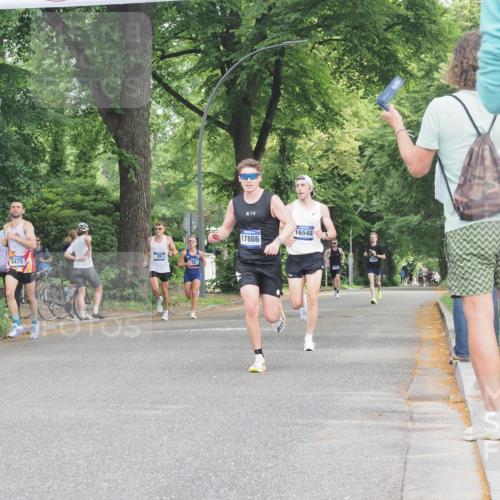 29.06.2025 - hella hamburg halbmarathon KatJ http://msf.ph/oto/8289597 29.06.2025 10:12:35 Zwischen KM18-KM19  meine-sportfotos.de