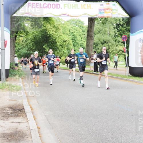29.06.2025 - hella hamburg halbmarathon MichiJ http://msf.ph/oto/8290142 29.06.2025 10:33:26 Zwischen KM18-KM19 1424, 1569, 2590, 3785, 4270, 4997, 7709, 9159, 9585, 11291, 12643, 15651 meine-sportfotos.de