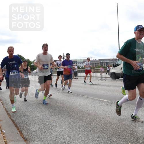 29.06.2025 - hella hamburg halbmarathon Lena Gebhardt http://msf.ph/oto/8290181 29.06.2025 10:21:11 Lombardsbrücke 15736, 15767, 17035, 2383, 767, 784, 1028, 1266, 1401, 1658, 2101, 2271, 2325, 2383, 2635, 2815, 2923, 2945, 2956, 2986, 3122, 3161, 3247, 3453, 3813, 3817, 4082, 4350, 4786, 5041, 5061, 5373, 5395, 5493, 5767, 6275, 6308, 6608, 6844, 7228, 7375, 7522, 7553, 7608, 7781, 8095, 8113, 8724, 8726, 8844, 8940, 9005, 9011, 9100, 9108, 9236, 9501, 9624, 9981, 10050, 10350, 10585, 10602, 11145, 11698, 12175, 12694, 12844, 13057, 13508 meine-sportfotos.de