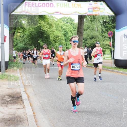 29.06.2025 - hella hamburg halbmarathon MichiJ http://msf.ph/oto/8290635 29.06.2025 10:33:30 Zwischen KM18-KM19 1424, 1569, 2188, 2470, 3785, 4270, 4997, 7709, 9585, 11291, 11688, 15651, 16725, 18810, 18862 meine-sportfotos.de