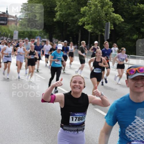 29.06.2025 - hella hamburg halbmarathon Jannik Wohlers http://msf.ph/oto/8290855 29.06.2025 10:36:12 Lombardsbrücke 1224, 1948, 2124, 2588, 3398, 3428, 4084, 4618, 5012, 5747, 6156, 6190, 6667, 7632, 8530, 8945, 9115, 9117, 9500, 9694, 9701, 9918, 10024, 10112, 10123, 10487, 10984, 11637, 12493, 12605, 12770, 12775, 13092, 13106, 13265, 13266, 13445, 13704, 13902, 13903, 15077, 15568, 15707, 15805, 16228, 16239, 16977, 17018, 17156, 17807, 18152, 18174, 18226, 18482, 18488, 18644, 18646, 18918, 18929 meine-sportfotos.de