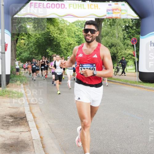 29.06.2025 - hella hamburg halbmarathon MichiJ http://msf.ph/oto/8290865 29.06.2025 10:33:33 Zwischen KM18-KM19 2188, 2470, 3785, 6819, 9105, 11291, 11688, 12161, 16725, 16803, 17960, 18810, 18862 meine-sportfotos.de