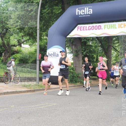 29.06.2025 - hella hamburg halbmarathon KatJ http://msf.ph/oto/8290912 29.06.2025 10:42:07 Zwischen KM18-KM19 1193, 1506, 2252, 3652, 4231, 6355, 6433, 7221 meine-sportfotos.de