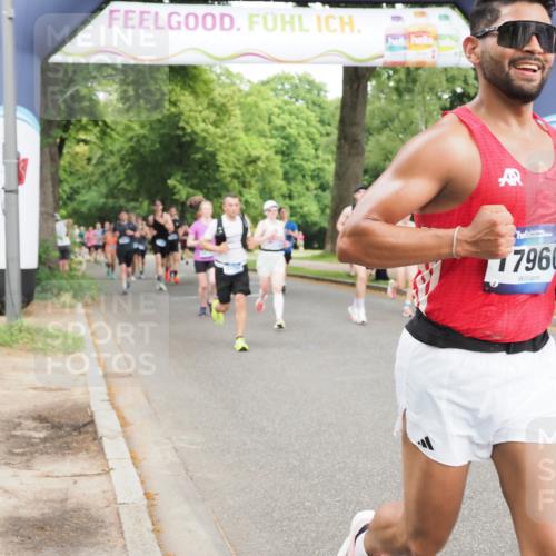 29.06.2025 - hella hamburg halbmarathon MichiJ http://msf.ph/oto/8290960 29.06.2025 10:33:33 Zwischen KM18-KM19 2188, 2470, 3785, 6819, 9105, 11291, 11688, 12161, 16725, 16803, 17960, 18810, 18862 meine-sportfotos.de