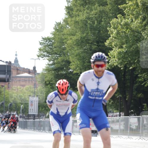 29.06.2025 - hella hamburg halbmarathon Jannik Wohlers http://msf.ph/oto/8290984 29.06.2025 08:54:08 Lombardsbrücke  meine-sportfotos.de