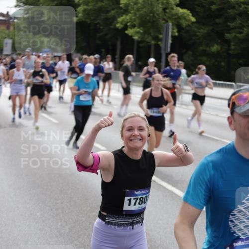29.06.2025 - hella hamburg halbmarathon Jannik Wohlers http://msf.ph/oto/8290985 29.06.2025 10:36:12 Lombardsbrücke 1224, 1948, 2124, 2588, 3398, 3428, 4084, 4618, 5012, 5747, 6156, 6190, 6667, 7632, 8530, 8945, 9115, 9117, 9500, 9694, 9701, 9918, 10024, 10112, 10123, 10487, 10984, 11637, 12493, 12605, 12770, 12775, 13092, 13106, 13265, 13266, 13445, 13704, 13902, 13903, 15077, 15568, 15707, 15805, 16228, 16239, 16977, 17018, 17156, 17807, 18152, 18174, 18226, 18482, 18488, 18644, 18646, 18918, 18929 meine-sportfotos.de