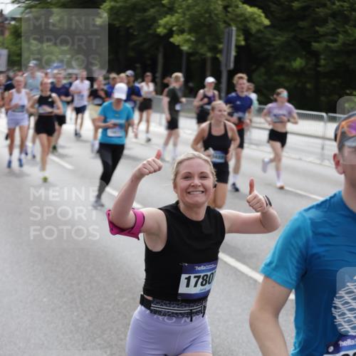 29.06.2025 - hella hamburg halbmarathon Jannik Wohlers http://msf.ph/oto/8291028 29.06.2025 10:36:12 Lombardsbrücke 1224, 1948, 2124, 2588, 3398, 3428, 4084, 4618, 5012, 5747, 6156, 6190, 6667, 7632, 8530, 8945, 9115, 9117, 9500, 9694, 9701, 9918, 10024, 10112, 10123, 10487, 10984, 11637, 12493, 12605, 12770, 12775, 13092, 13106, 13265, 13266, 13445, 13704, 13902, 13903, 15077, 15568, 15707, 15805, 16228, 16239, 16977, 17018, 17156, 17807, 18152, 18174, 18226, 18482, 18488, 18644, 18646, 18918, 18929 meine-sportfotos.de