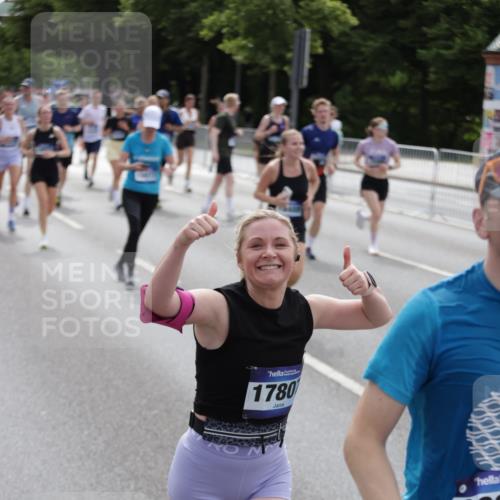 29.06.2025 - hella hamburg halbmarathon Jannik Wohlers http://msf.ph/oto/8291073 29.06.2025 10:36:13 Lombardsbrücke 1224, 1948, 2124, 2588, 3428, 4084, 4618, 4762, 5747, 6156, 6190, 6667, 7632, 8499, 8530, 8945, 9115, 9500, 9694, 9701, 9918, 10024, 10123, 10487, 10984, 11637, 11672, 12493, 12605, 12770, 12775, 13092, 13106, 13265, 13266, 13445, 13704, 13902, 13903, 15077, 15568, 15707, 15805, 16228, 16239, 16977, 17018, 17156, 17807, 18152, 18174, 18226, 18482, 18488, 18644, 18646, 18918, 18929 meine-sportfotos.de