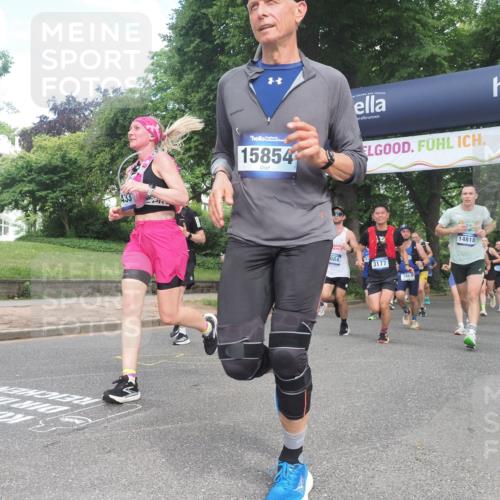 29.06.2025 - hella hamburg halbmarathon KatJ http://msf.ph/oto/8291244 29.06.2025 10:42:10 Zwischen KM18-KM19 1506, 2252, 3177, 3652, 3861, 5021, 6082, 6084, 6433, 6569, 7221 meine-sportfotos.de