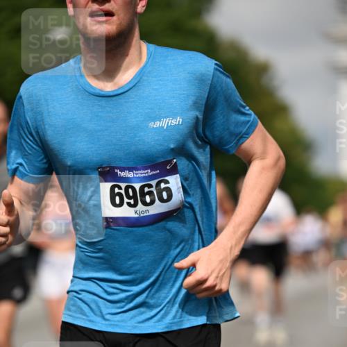 29.06.2025 - hella hamburg halbmarathon Dr. Thomas Lammeyer http://msf.ph/oto/8291262 29.06.2025 10:16:05 Kennedybrücke 1062, 1249, 1790, 1850, 1851, 2963, 2964, 3182, 3248, 3262, 3746, 3837, 4453, 4499, 5166, 5176, 6822, 6871, 6966, 7370, 7474, 8206, 8207, 9119, 9253, 9254, 9405 meine-sportfotos.de