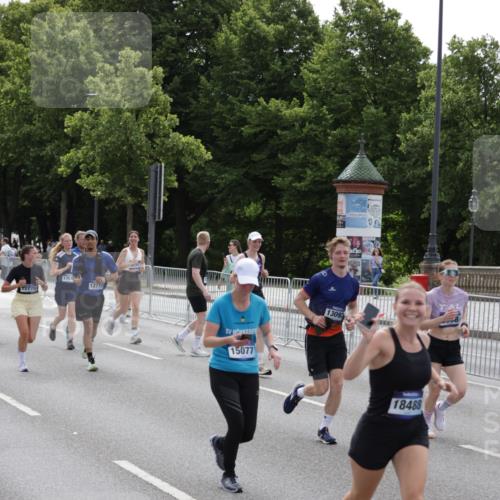 29.06.2025 - hella hamburg halbmarathon Jannik Wohlers http://msf.ph/oto/8291312 29.06.2025 10:36:14 Lombardsbrücke 1224, 1948, 2124, 2588, 3428, 4084, 4618, 4762, 5747, 6156, 6190, 6667, 7632, 8499, 8945, 9115, 9500, 9694, 9701, 9918, 10123, 10487, 10984, 11672, 12493, 12605, 12770, 12775, 13092, 13106, 13265, 13266, 13445, 13657, 13704, 13902, 13903, 15077, 15568, 15707, 15805, 16228, 16239, 16977, 17018, 17156, 17807, 18152, 18174, 18226, 18482, 18488, 18644, 18646, 18918, 18929 meine-sportfotos.de