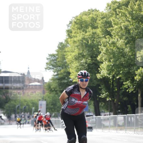 29.06.2025 - hella hamburg halbmarathon Jannik Wohlers http://msf.ph/oto/8291388 29.06.2025 08:54:12 Lombardsbrücke  meine-sportfotos.de