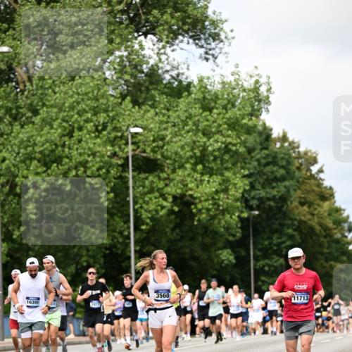 29.06.2025 - hella hamburg halbmarathon Dr. Thomas Lammeyer http://msf.ph/oto/8291501 29.06.2025 10:37:23 Kennedybrücke 1078, 1199, 1324, 1373, 1732, 1879, 1995, 2085, 2342, 2384, 2838, 3221, 3341, 3422, 3560, 3653, 3871, 4030, 4096, 4164, 4446, 5180, 5581, 5917, 6773, 6861, 6999, 7705, 8175, 8595, 8839, 8891, 8993, 9289, 9471, 9591, 9750, 9768, 9780 meine-sportfotos.de