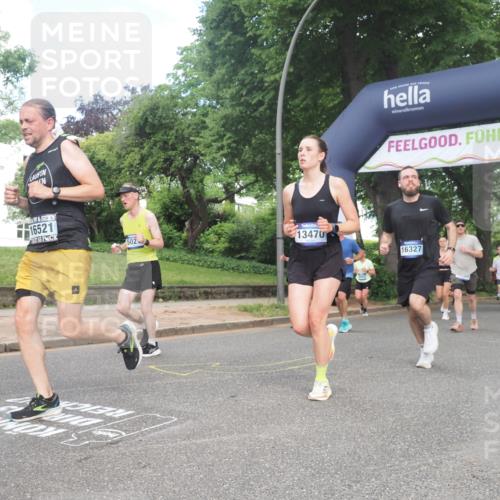 29.06.2025 - hella hamburg halbmarathon KatJ http://msf.ph/oto/8291753 29.06.2025 10:42:13 Zwischen KM18-KM19 2252, 2612, 3177, 3861, 5021, 6082, 6084, 6433, 6569 meine-sportfotos.de