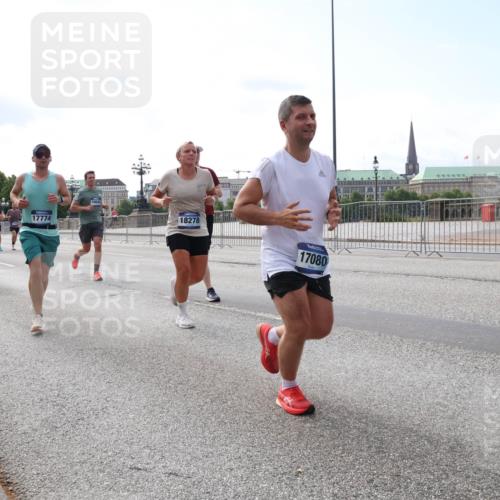 29.06.2025 - hella hamburg halbmarathon Lena Gebhardt http://msf.ph/oto/8291780 29.06.2025 10:11:52 Lombardsbrücke 1062, 1328, 1531, 1790, 1866, 1992, 3363, 4227, 5379, 5605, 7571, 8115, 8807, 8810, 9191, 9428, 10042, 10372, 10409, 10428, 11321, 11507, 11525, 11537, 11581, 11755, 11917, 12473, 13171, 13177, 13203, 13542, 13939, 13958, 14008, 14060, 14196, 14384, 15137, 15797, 15945, 16976, 17080, 17638, 17774, 17866, 18261, 18278, 18382, 18395, 18655 meine-sportfotos.de