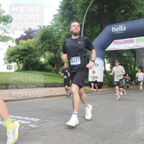 29.06.2025 - hella hamburg halbmarathon KatJ http://msf.ph/oto/8291900 29.06.2025 10:42:14 Zwischen KM18-KM19 1125, 2612, 3177, 3861, 5021, 6082, 6084, 6433, 6569 meine-sportfotos.de