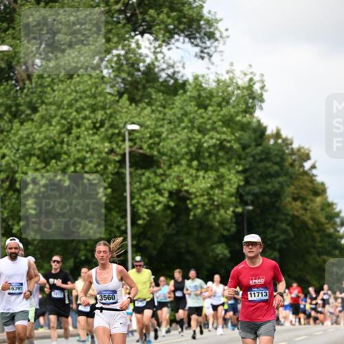 29.06.2025 - hella hamburg halbmarathon Dr. Thomas Lammeyer http://msf.ph/oto/8292065 29.06.2025 10:37:24 Kennedybrücke 1078, 1199, 1324, 1373, 1732, 1879, 1995, 2085, 2342, 2384, 2838, 3221, 3341, 3422, 3560, 3653, 3871, 4030, 4096, 4164, 4446, 5180, 5581, 5917, 6773, 6861, 6999, 7705, 8175, 8595, 8839, 8891, 8993, 9289, 9471, 9591, 9750, 9768, 9780 meine-sportfotos.de