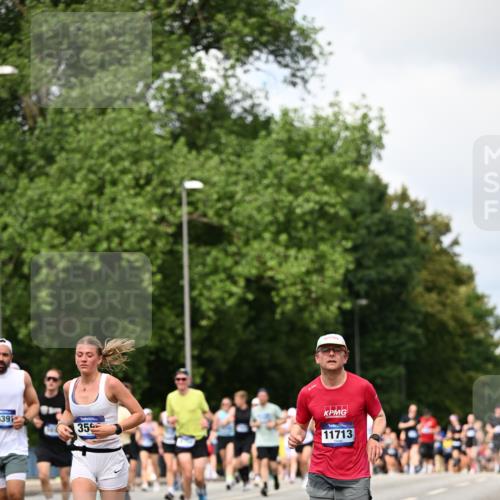 29.06.2025 - hella hamburg halbmarathon Dr. Thomas Lammeyer http://msf.ph/oto/8292237 29.06.2025 10:37:25 Kennedybrücke 1078, 1199, 1324, 1373, 1732, 1879, 1995, 2085, 2342, 2384, 2838, 3221, 3341, 3422, 3560, 3653, 3871, 4030, 4164, 4446, 5180, 5581, 5917, 6773, 6999, 7308, 7705, 8175, 8595, 8839, 8891, 8993, 9289, 9471, 9591, 9750, 9768, 9780 meine-sportfotos.de